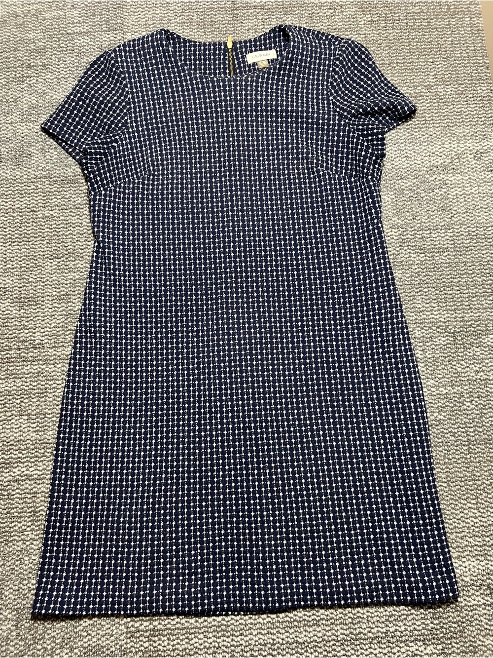 Calvin Klein Navy Blue Textured Grid Shift Dress Size 10 Short Sleeve Gold Zip
